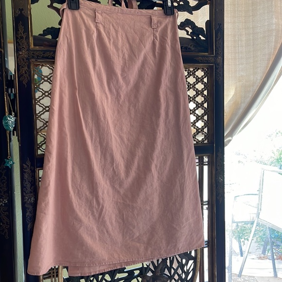 Lisa Says Gah Linen Wrap-Around Skirt - Picture 3 of 6